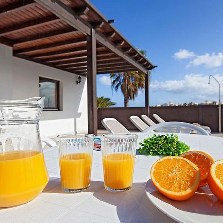 Villas Rodriguez Playa Blanca  Exterior photo
